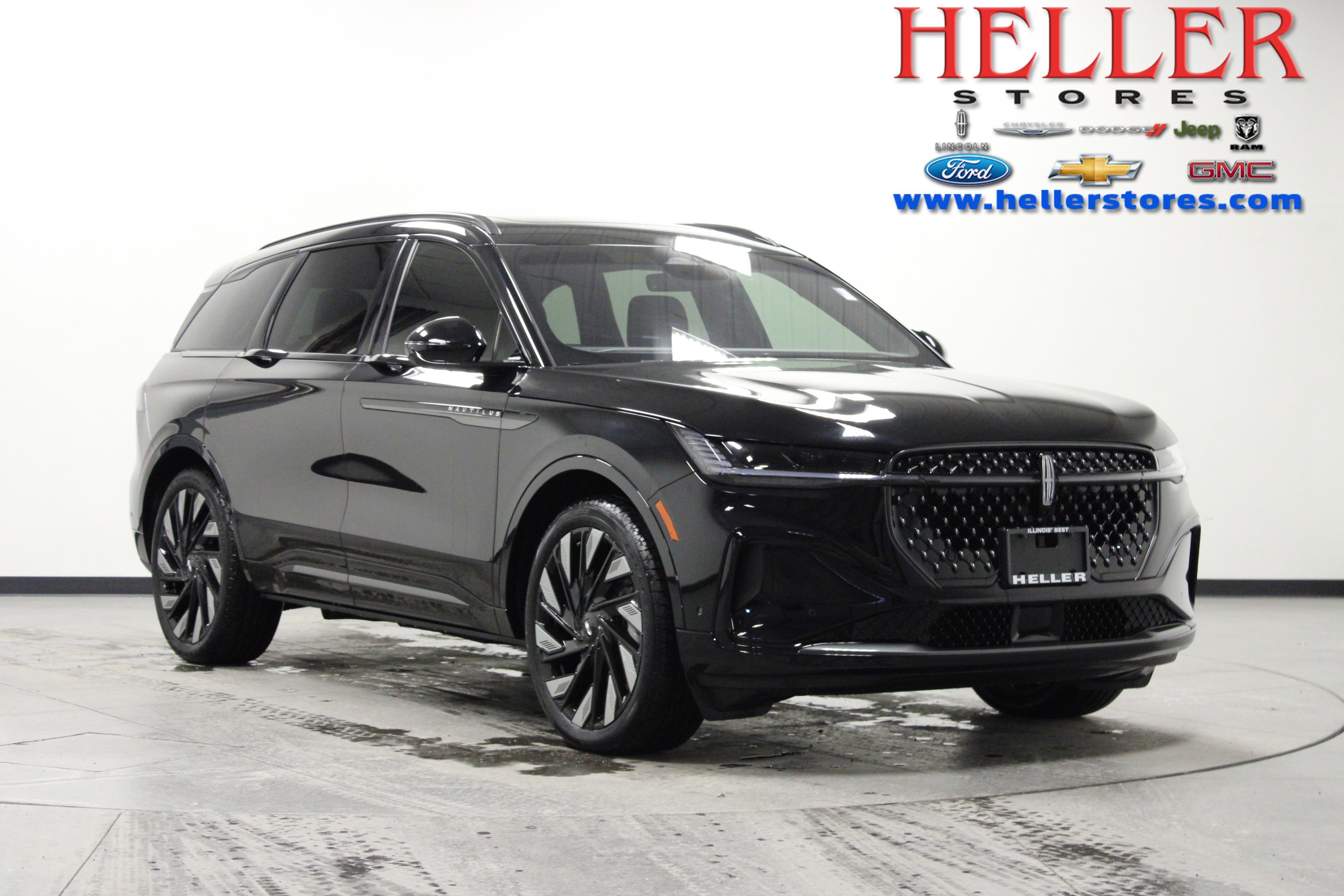 2024 Lincoln Nautilus Reserve's photo