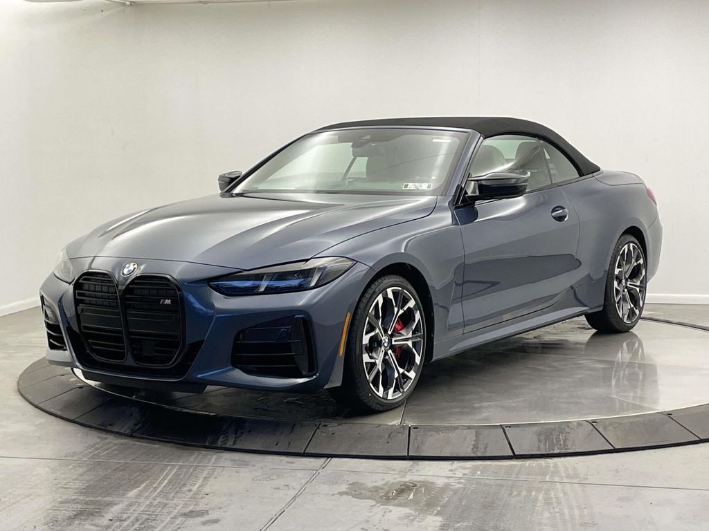 2026 BMW 4 Series M440i's photo