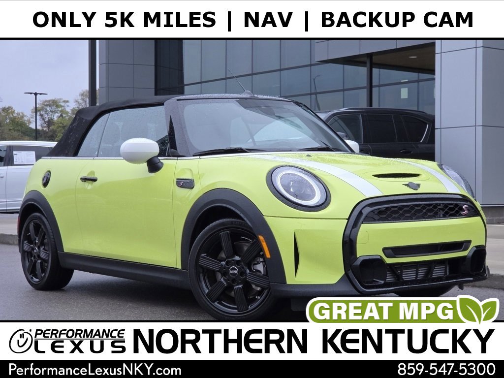 2023 MINI Convertible S's photo