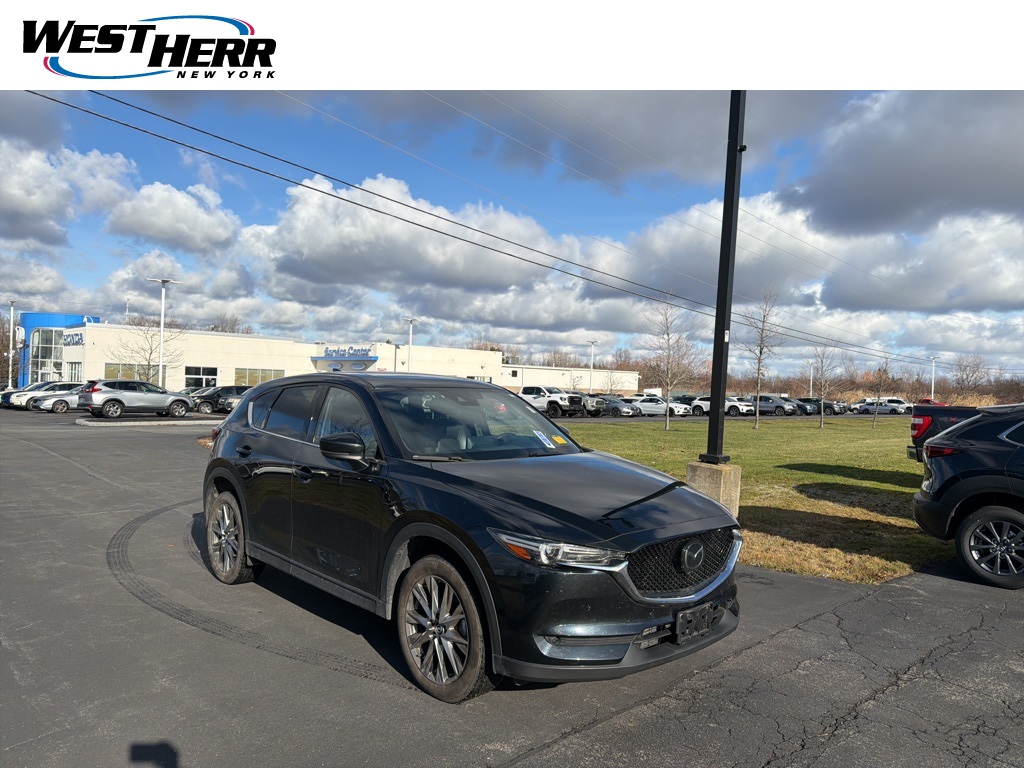 2021 Mazda CX-5 Signature's photo