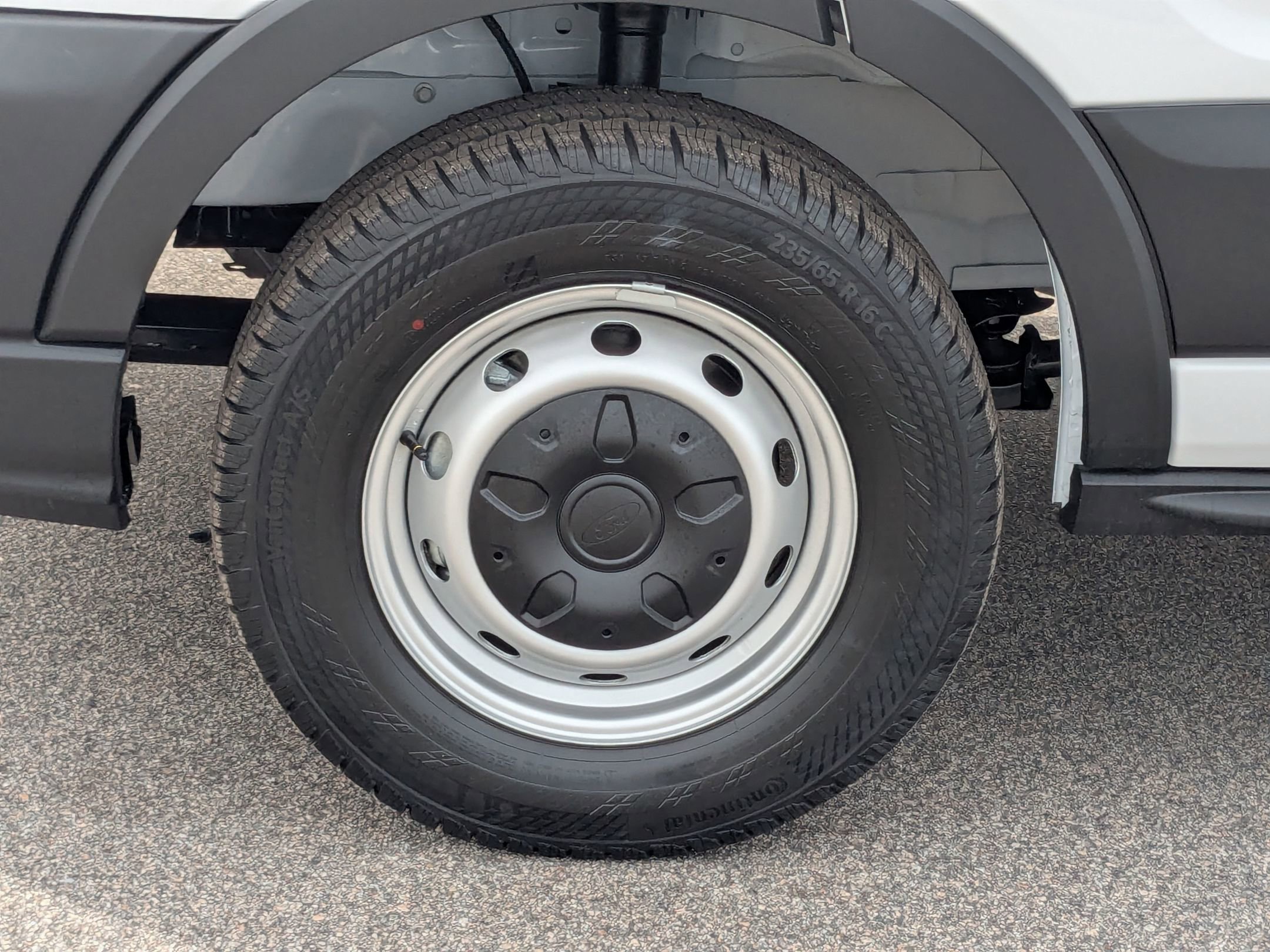 2025 Ford Transit Cargo Van photo 3