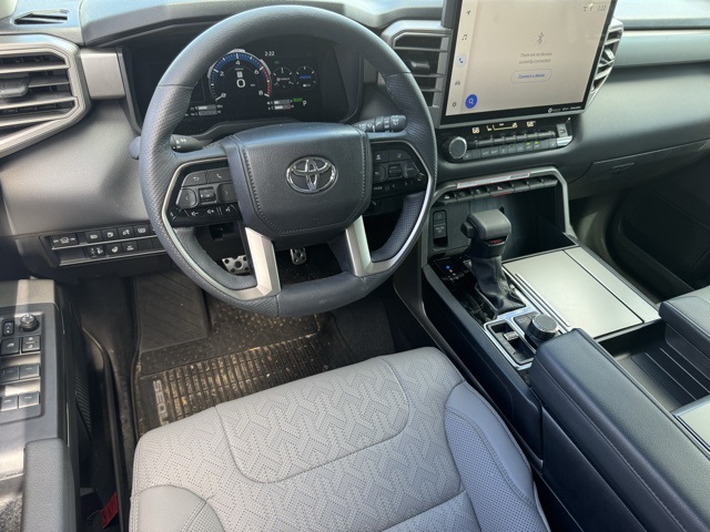 2024 Toyota Sequoia SR5 photo 18