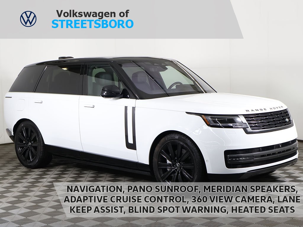 2023 Land Rover Range Rover SE's photo