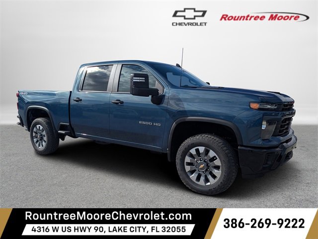 2026 Chevrolet Silverado 2500HD Custom's photo