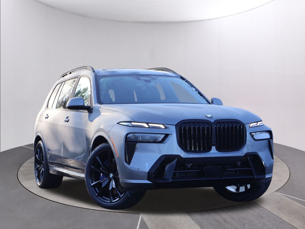 2026 BMW X7 40i's photo