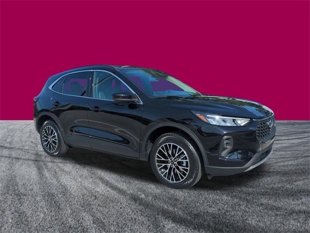 2025 Ford Escape Plug-In Hybrid SE photo 2