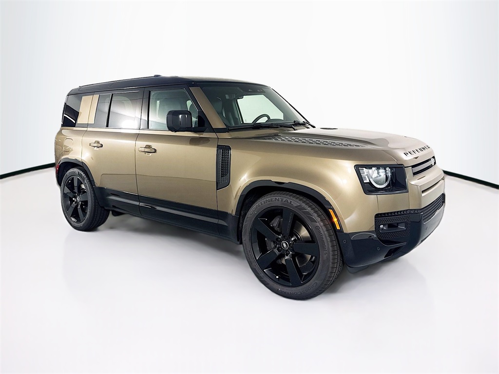 2025 Land Rover Defender 110 X-Dynamic SE photo 3