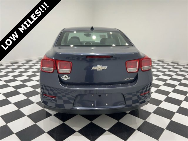 2013 Chevrolet Malibu LS photo 4