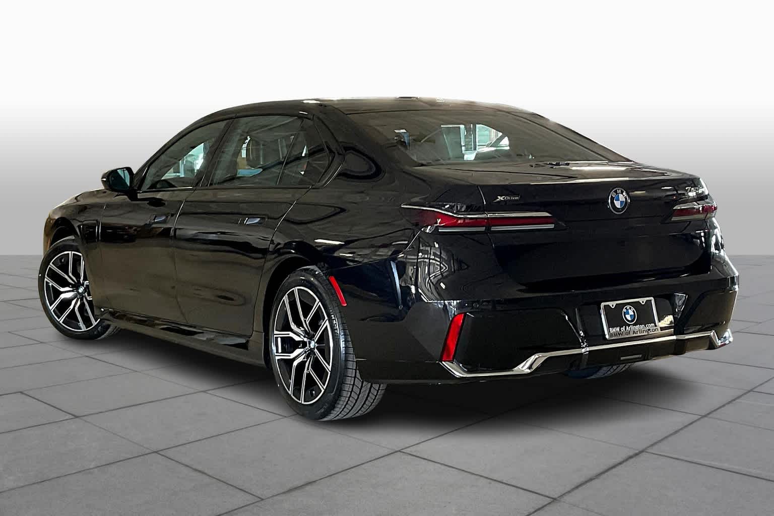 2025 Bmw 750e 750e xDrive photo 11