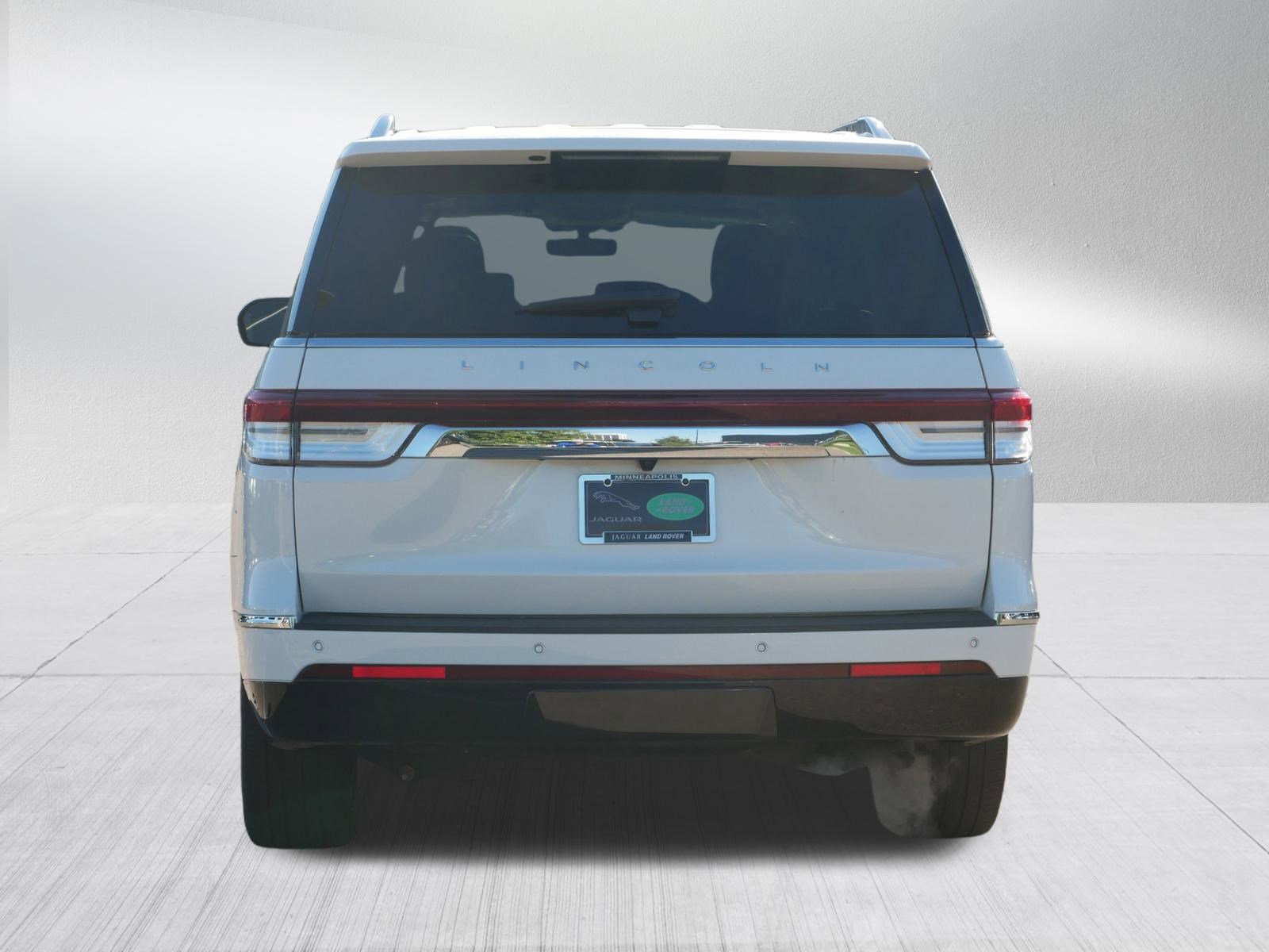 2023 Lincoln Navigator Reserve photo 3