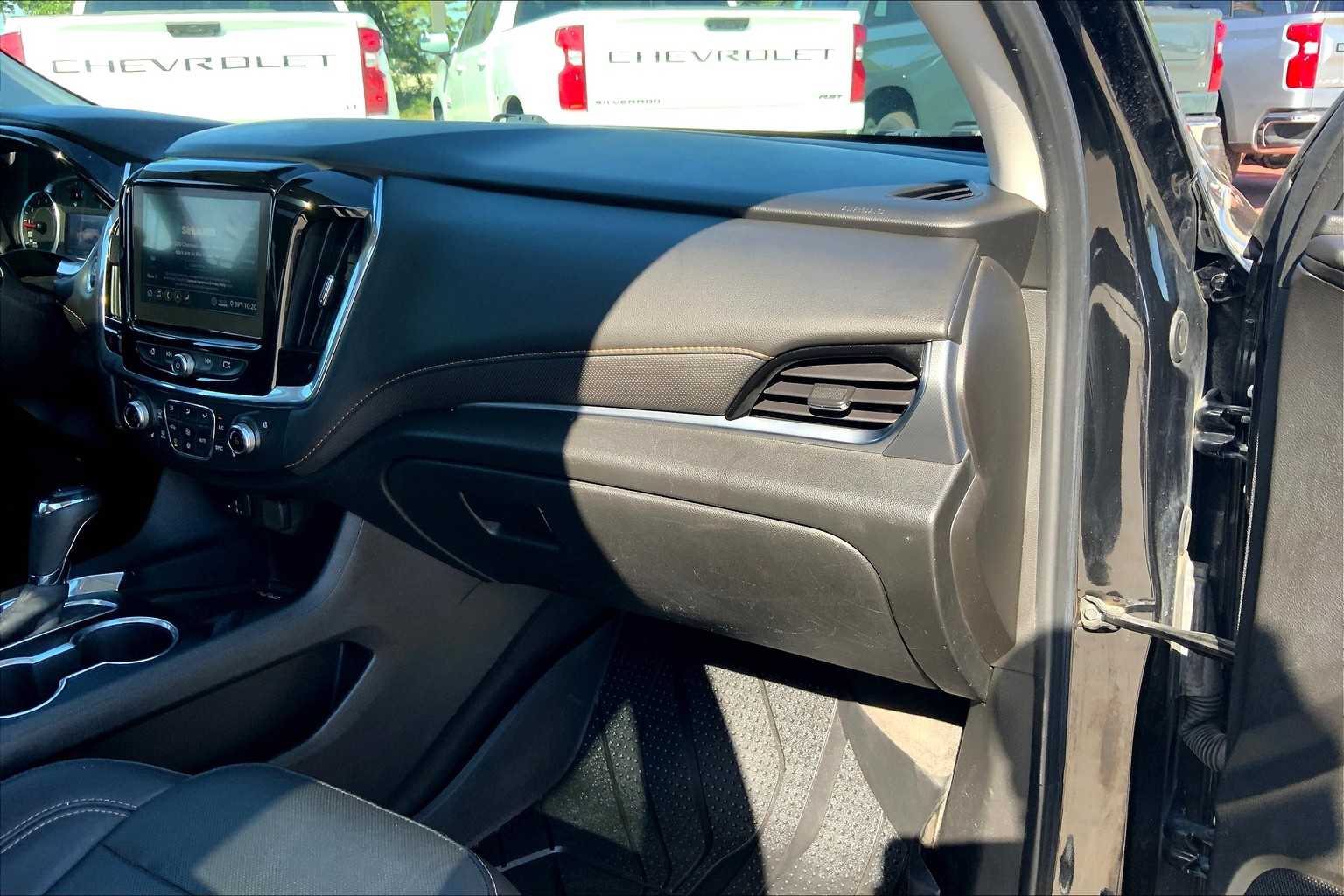 2020 Chevrolet Traverse Premier photo 18