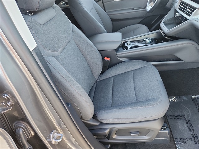 2025 Ford Explorer photo 16