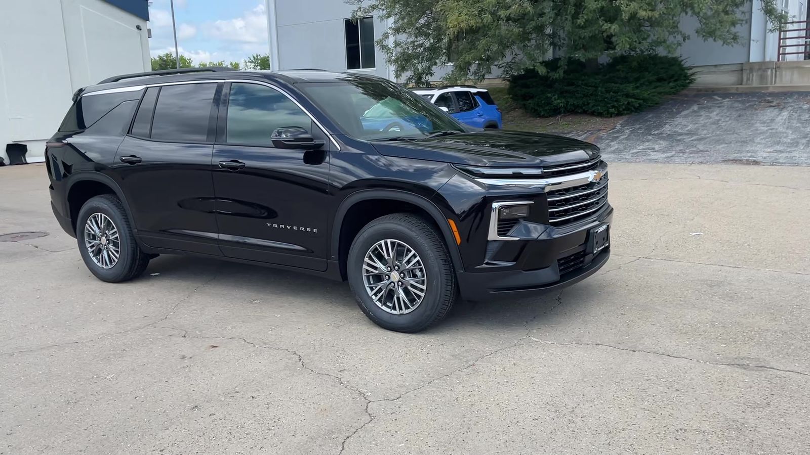 2026 Chevrolet Traverse photo 15