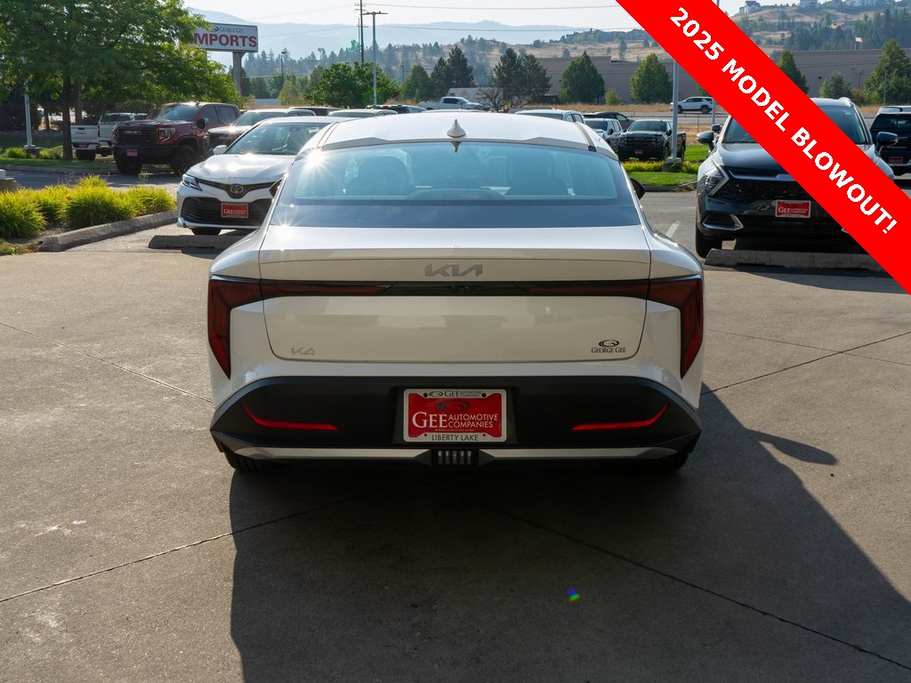 2025 Kia K4 LX photo 5