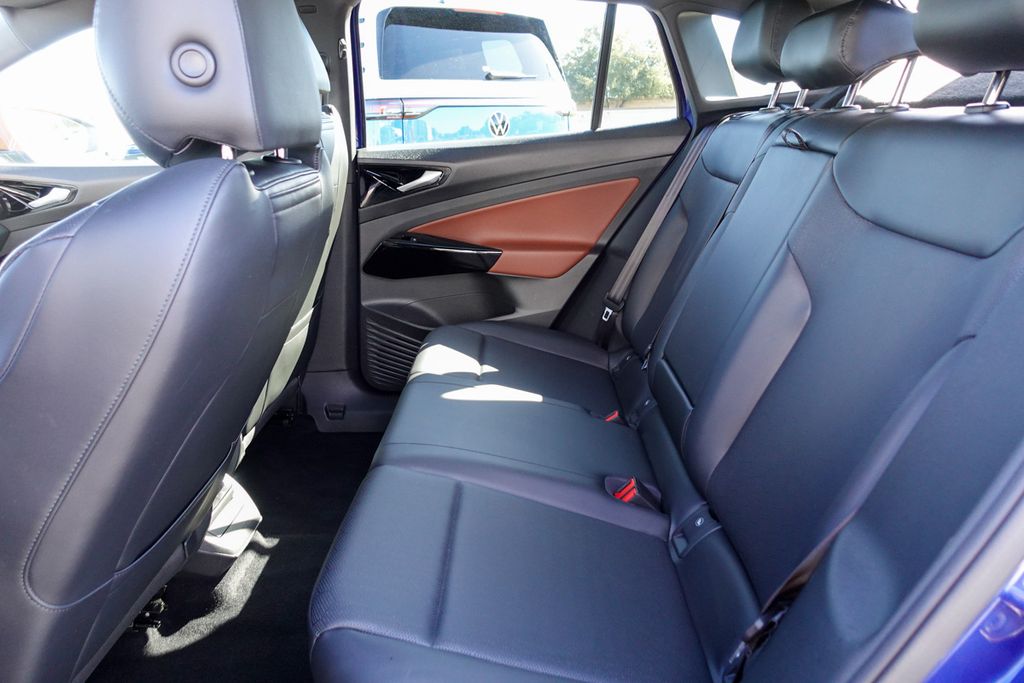2022 Volkswagen ID.4 Pro S photo 23
