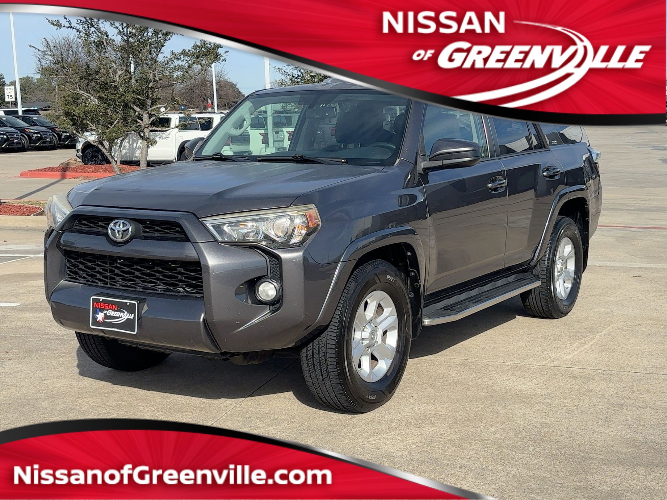 2015 Toyota 4Runner SR5's photo