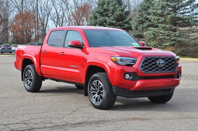 2023 Toyota Tacoma TRD Sport's photo