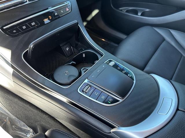 2023 Mercedes Benz GLC 300 4MATIC photo 11