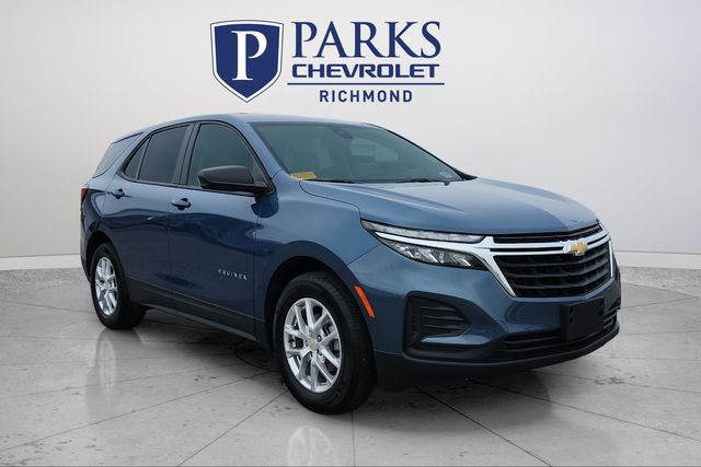 2024 Chevrolet Equinox LS's photo