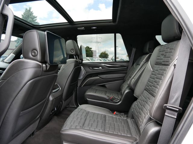 2024 Cadillac Escalade V-Series photo 9
