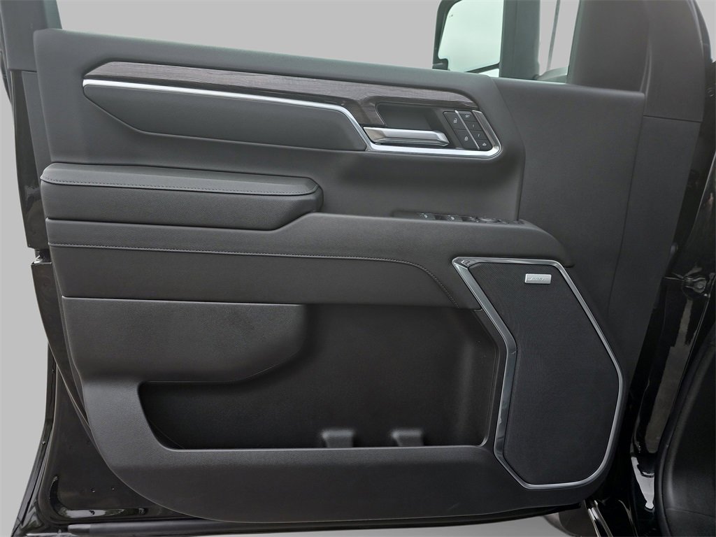 2024 Chevrolet Silverado 2500HD LTZ photo 26