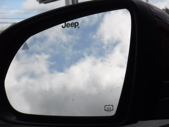 2022 Jeep Compass Limited photo 31