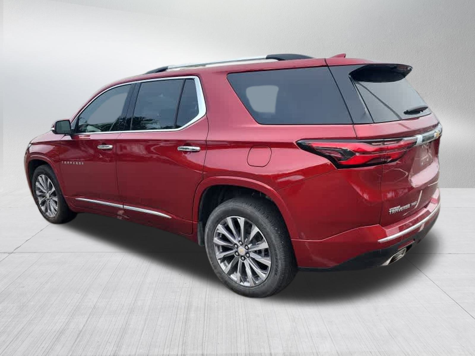 2023 Chevrolet Traverse Premier photo 4