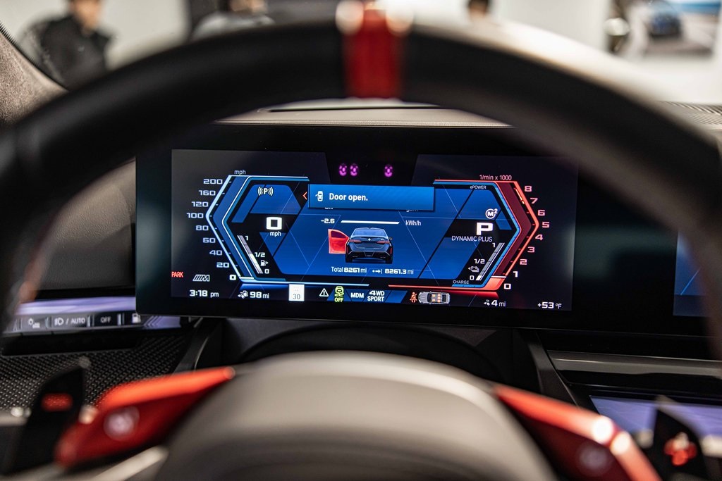 2025 BMW M5 - Image 23