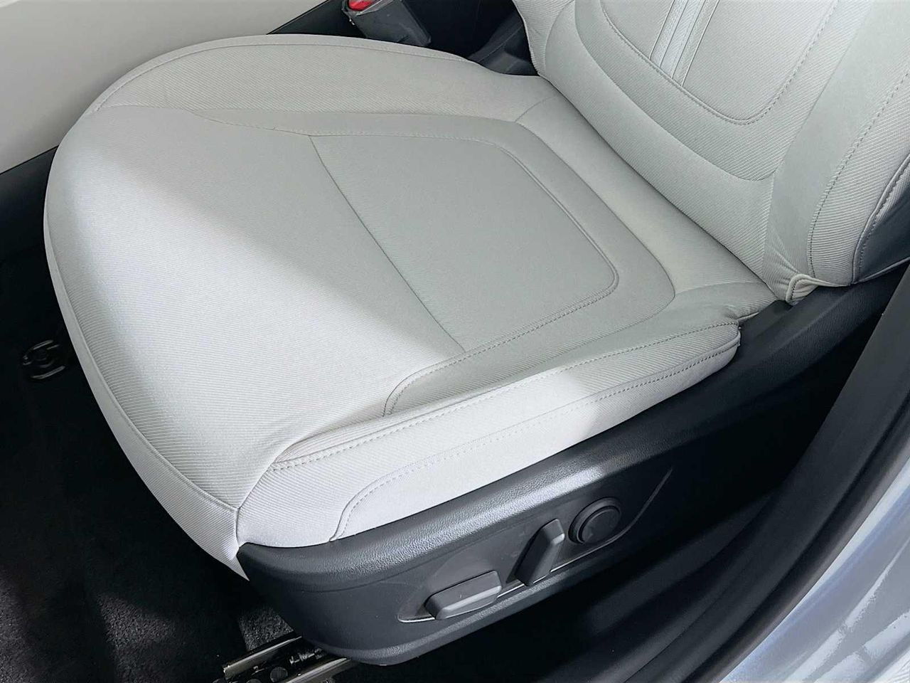 2026 Hyundai Tucson SEL photo 15
