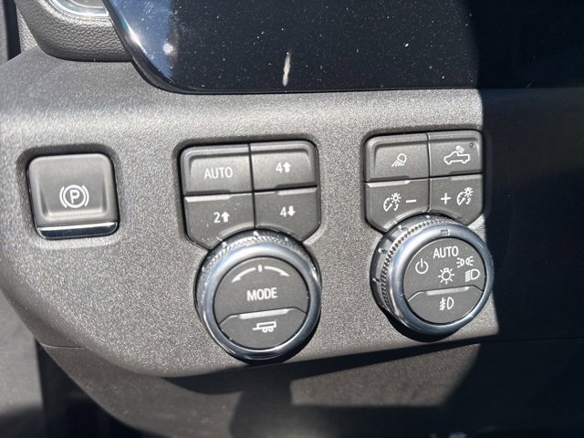 2026 Gmc Sierra 2500 HD SLE photo 12