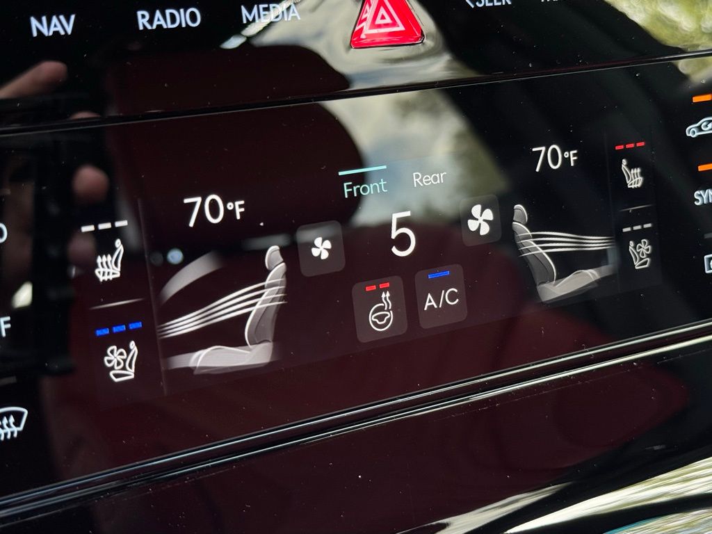 2026 Genesis G80 2.5T Sport Prestige AWD photo 33