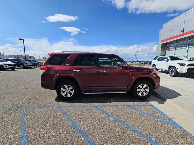 2013 Toyota 4Runner SR5 photo 4