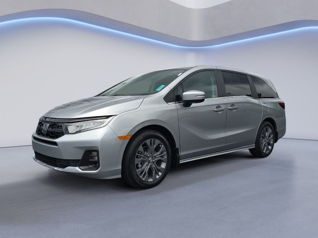 2026 Honda Odyssey Touring's photo