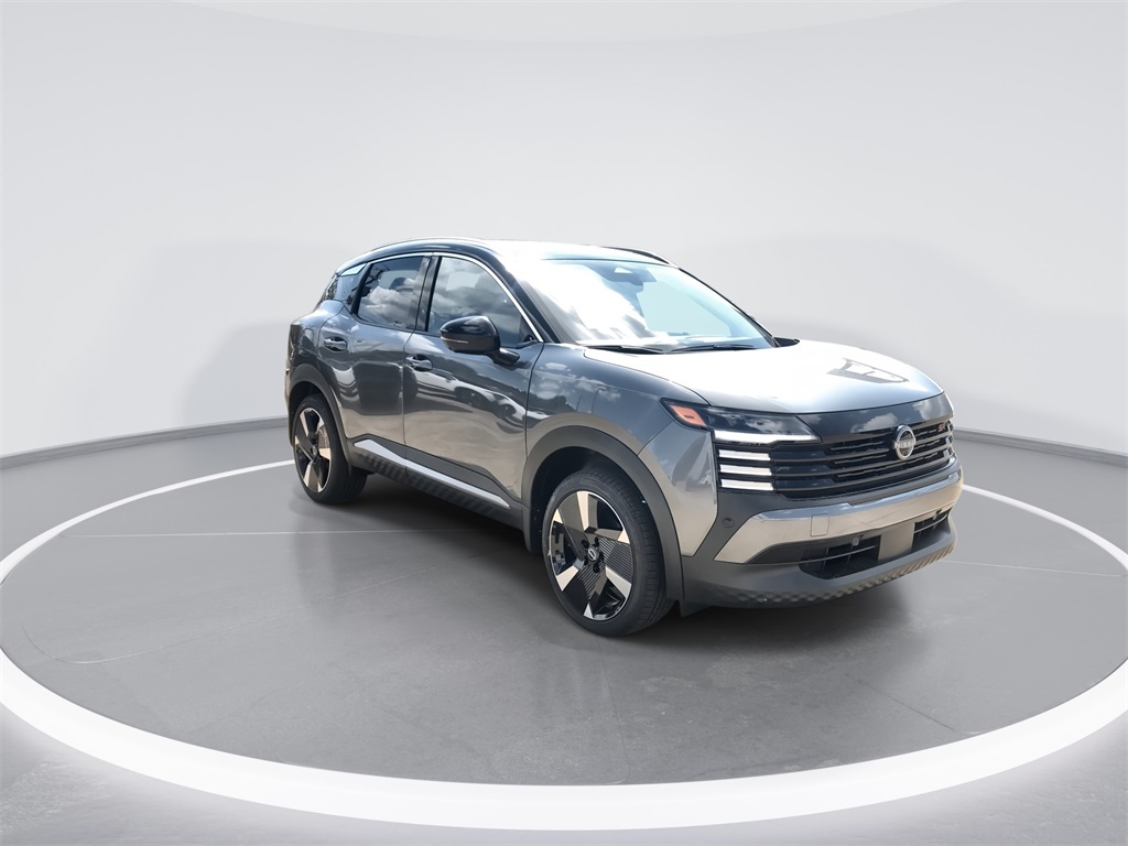 2025 Nissan Kicks SR photo 2