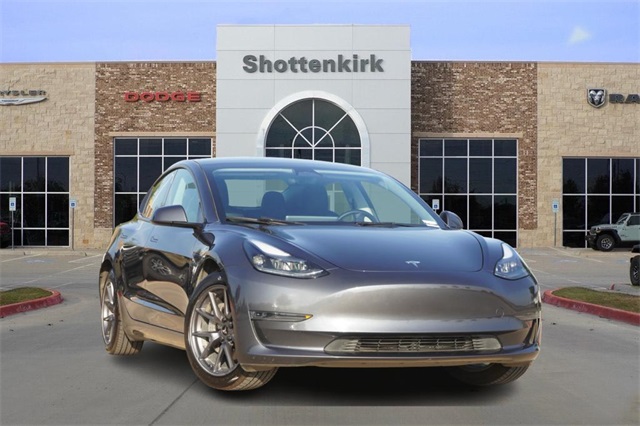 2023 Tesla Model 3 Base