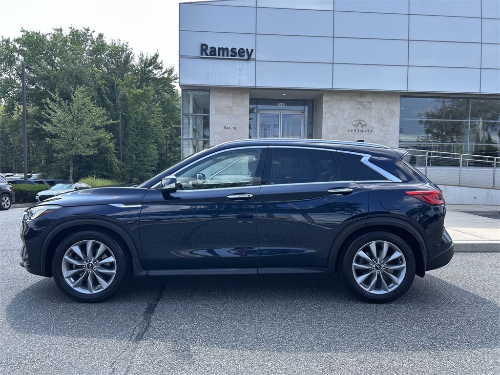 2020 Infiniti QX50 Luxe photo 4