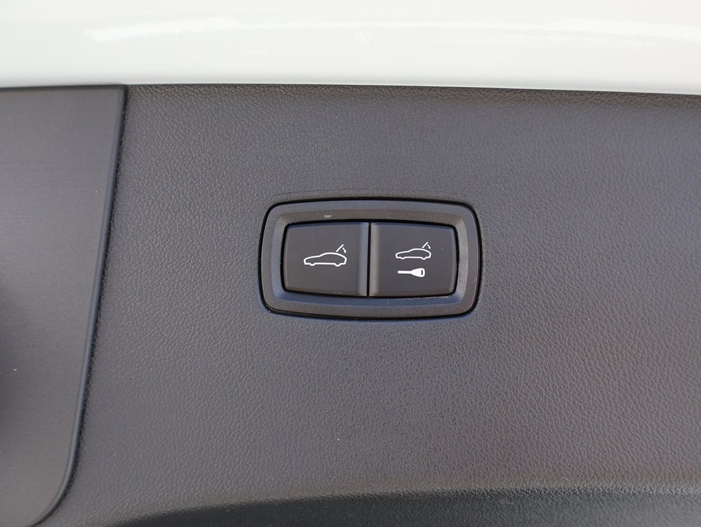 2022 Porsche Cayenne E-Hybrid Coupe Turbo S photo 15