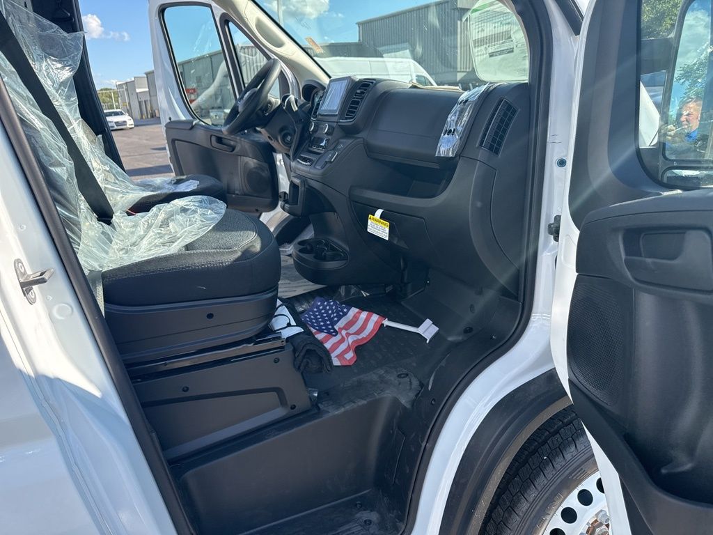 2025 Ram ProMaster 2500 photo 25