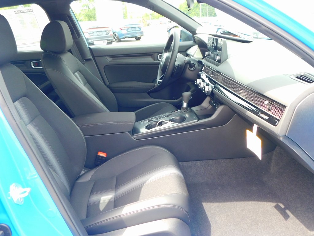 2026 Honda Civic Hatchback Sport photo 16