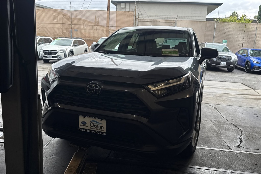 2024 Toyota RAV4 LE photo 2