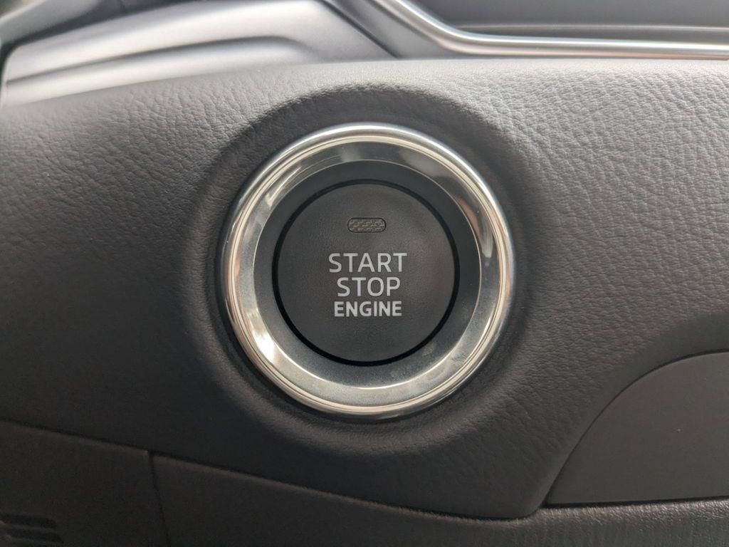 2025 Mazda CX-5 2.5 Select photo 31