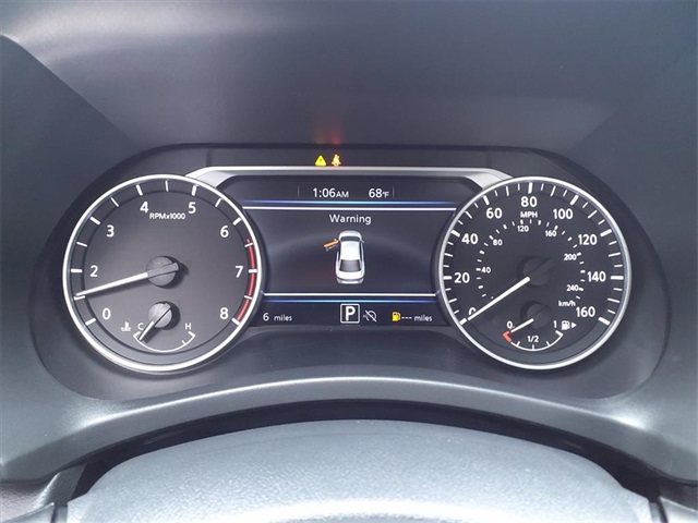 2025 Nissan Sentra SV photo 18