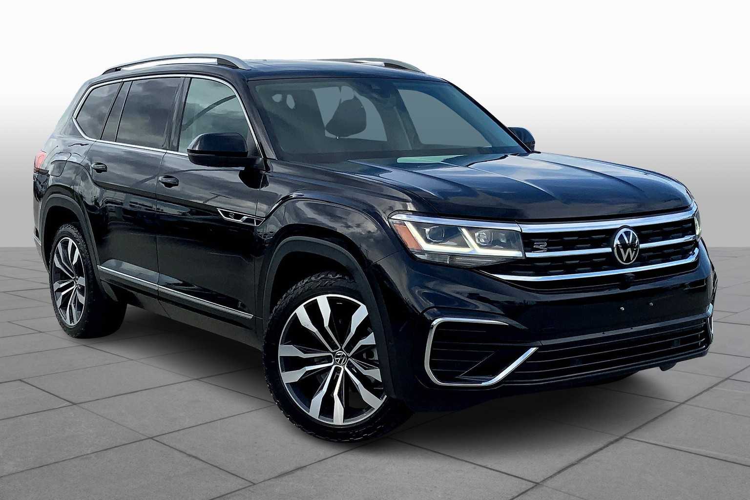 2022 Volkswagen Atlas V6 SEL Premium R-Line photo 2