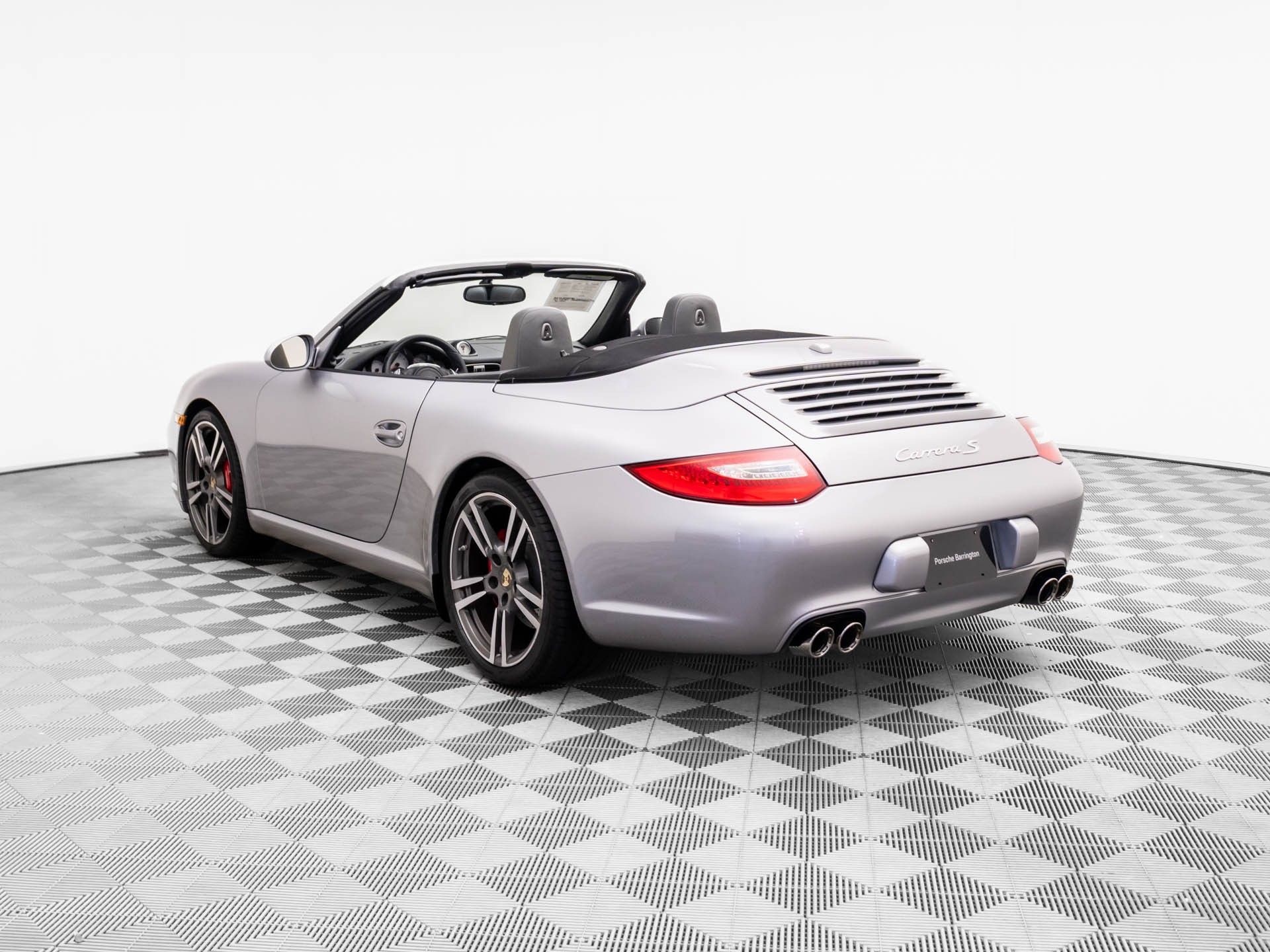 2012 Porsche 911 S Cabriolet photo 3