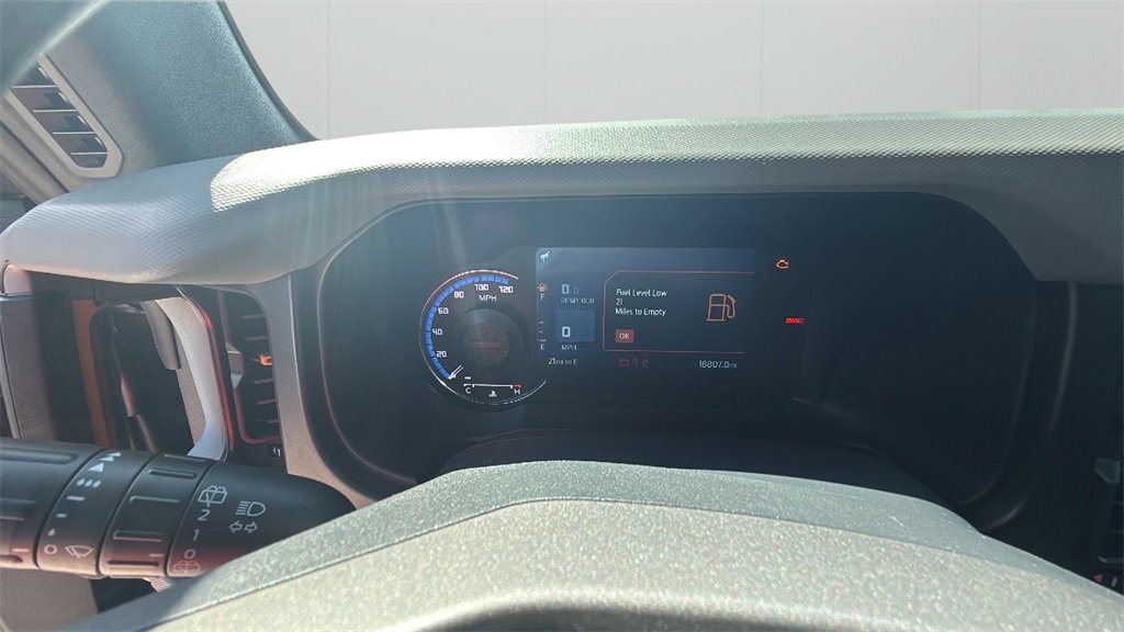 2022 Ford Bronco Base photo 31