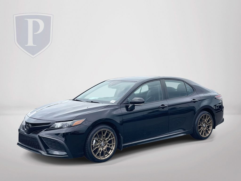 2023 Toyota Camry SE photo 3