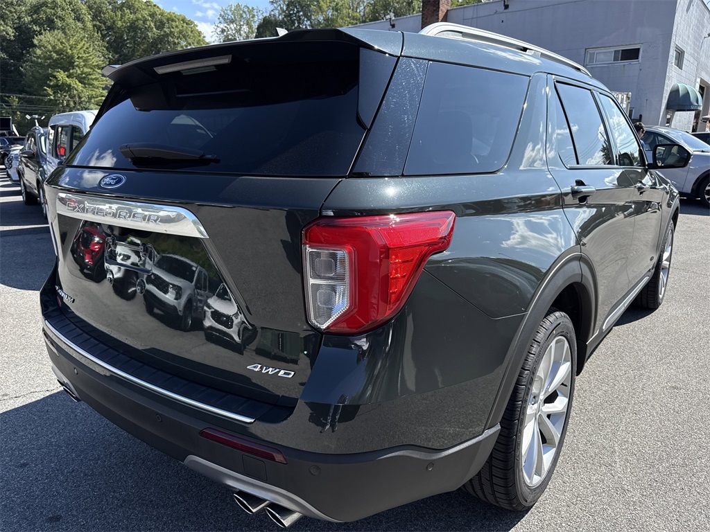 2025 Ford Explorer ST-Line photo 3