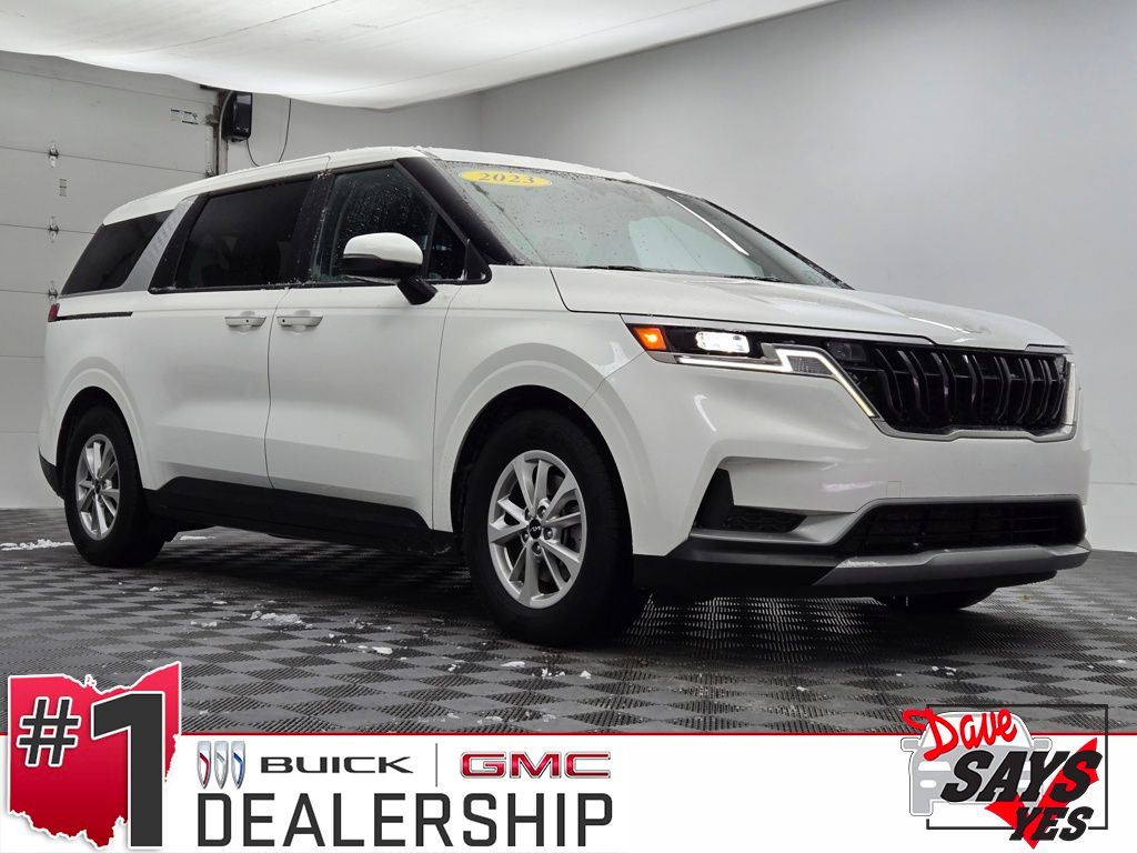 2023 Kia Carnival LX Seat Pkg's photo