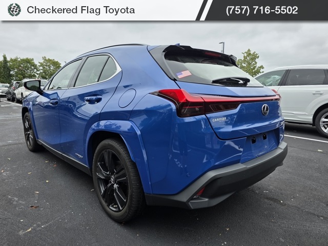2021 Lexus UX 250h photo 4