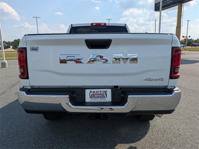 2026 Ram 3500 Tradesman photo 4